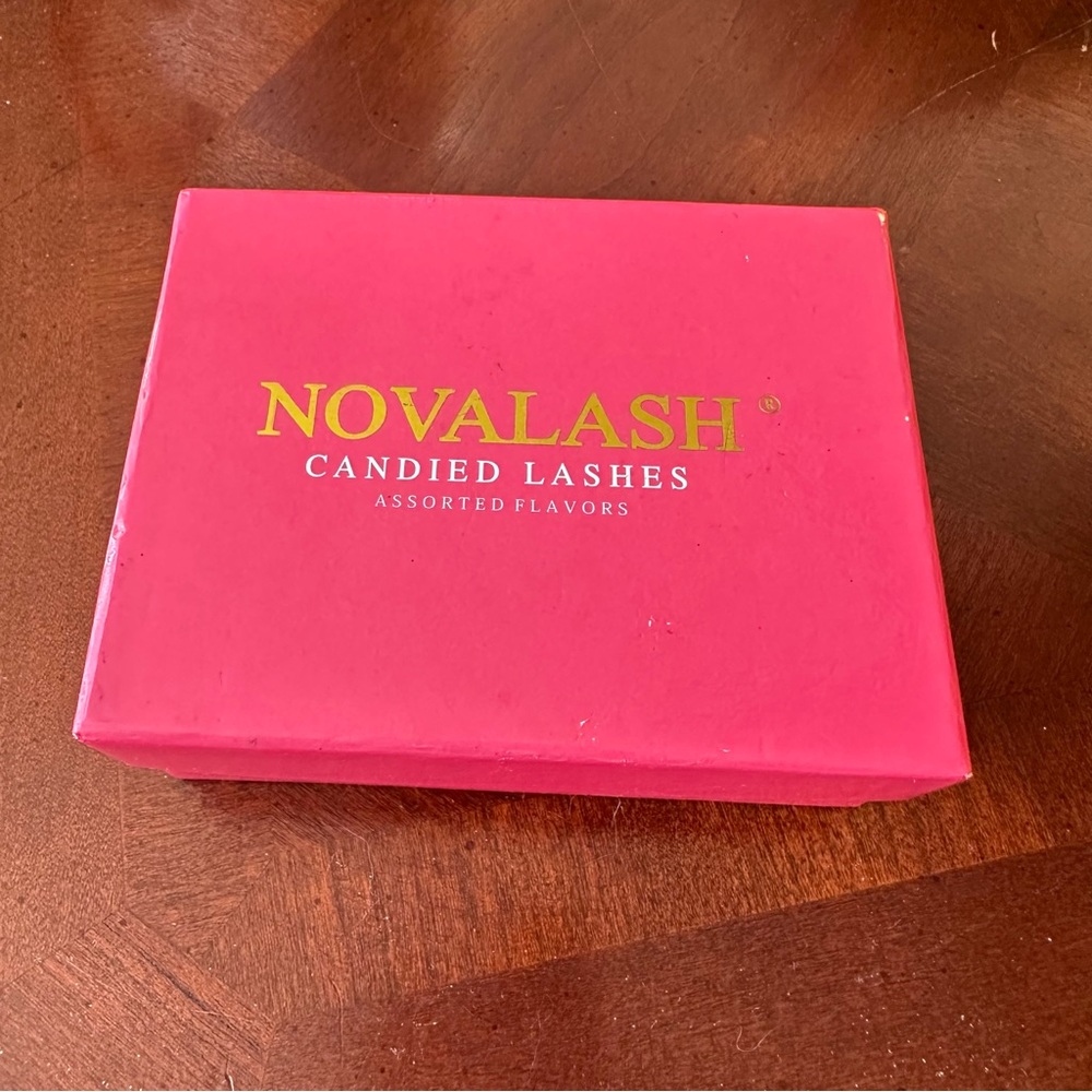 Candied Lashes® by
NOVALASH Box-Set - Picture 2 of 4